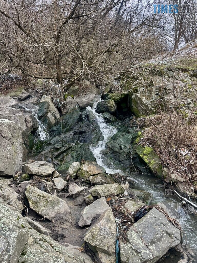 Берега Кам’янки у Житомирі: водоспад Коденка місцеві перетворили на смітник (ФОТО)