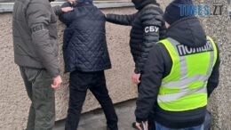 У Житомирі правоохоронці затримали підозрюваного у вимаганні грошей в адвоката