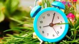 У неділю українці знову перейдуть на "літній час"