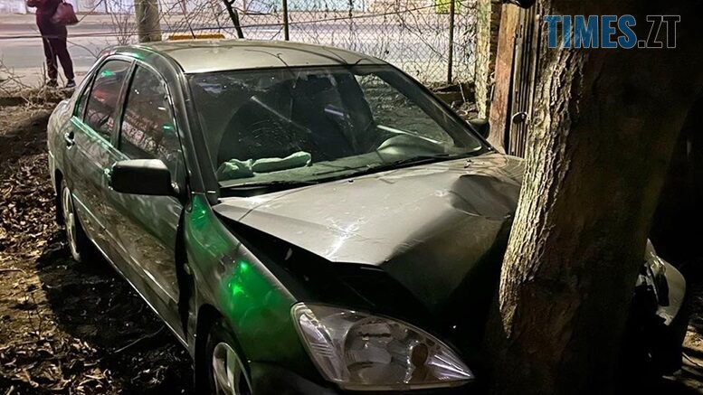 У Житомирі під колеса легковика потрапив чоловік