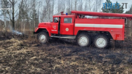 На Коростенщині вогнеборці протягом 7 годин гасили загоряння торфяників