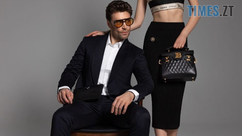 Сумка Balmain у весняних образах