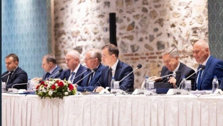 Клоунада від рф продовжується: російські терористи погрожують анесією ще однієї області України