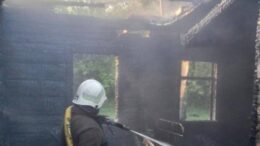 На Коростенщині через коротке замкнення згорів приватний будинок