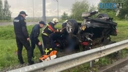 Смертельна ДТП у Житомирському районі: аби дістати тіло загиблої знадобилася допомога рятувальників