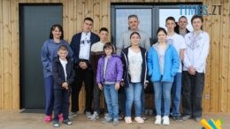 Одинадцять сердець і один дім: велика родина знайшла прихисток на Житомирщині