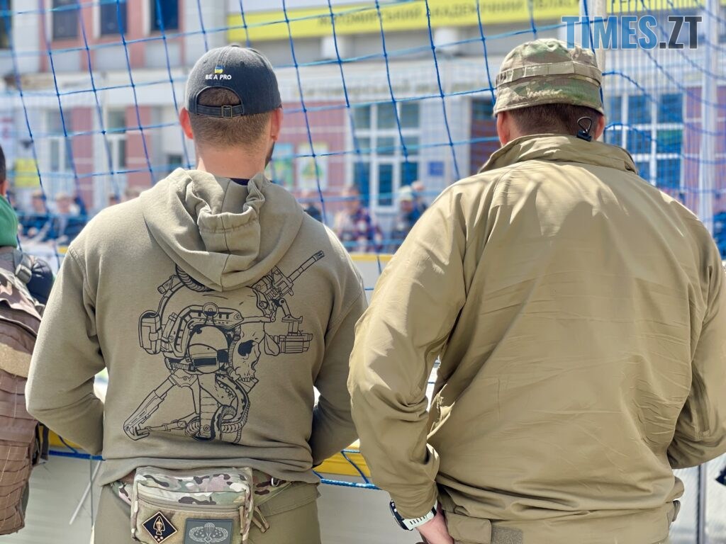 Збирають на FPV-дрони для ЗСУ: благодійний турнір “3×3” влаштували в центрі Житомира (ФОТО)