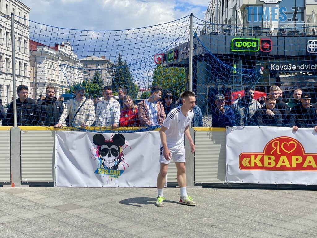 Збирають на FPV-дрони для ЗСУ: благодійний турнір “3×3” влаштували в центрі Житомира (ФОТО)