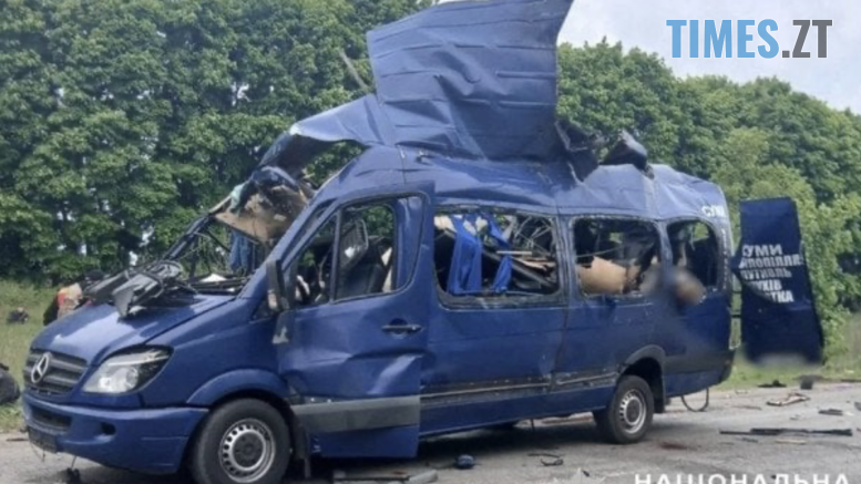 окупанти вдарили по рейсовому автобусу на Сумщині: дев’ятеро загиблих