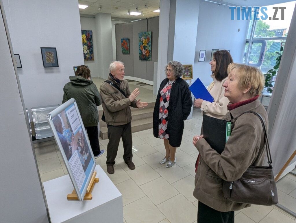 В Житомирі відкрилася виставка безвимірних світів Леоніда Білого (ФОТО)