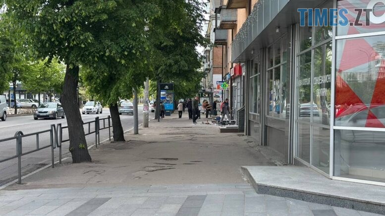 У Житомирі з’явиться перший повноцінний безбар’єрний маршрут: стартує ремонт тротуарів