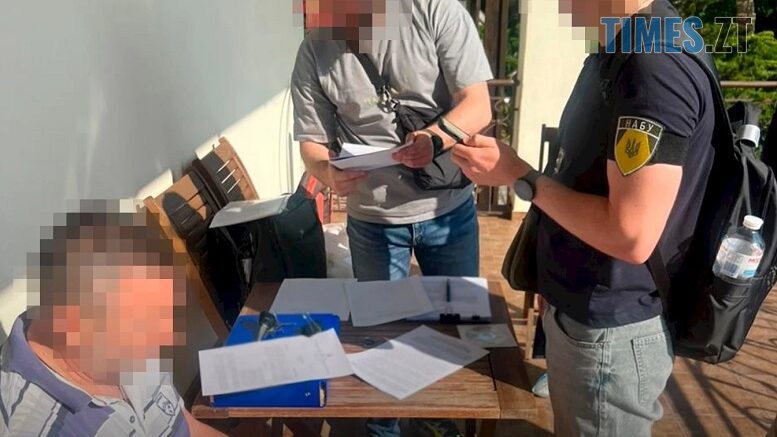 Правоохоронці викрили злочинну організацію, члени якої вкрали понад 231 млн грн на медобладнанні для онкохворих