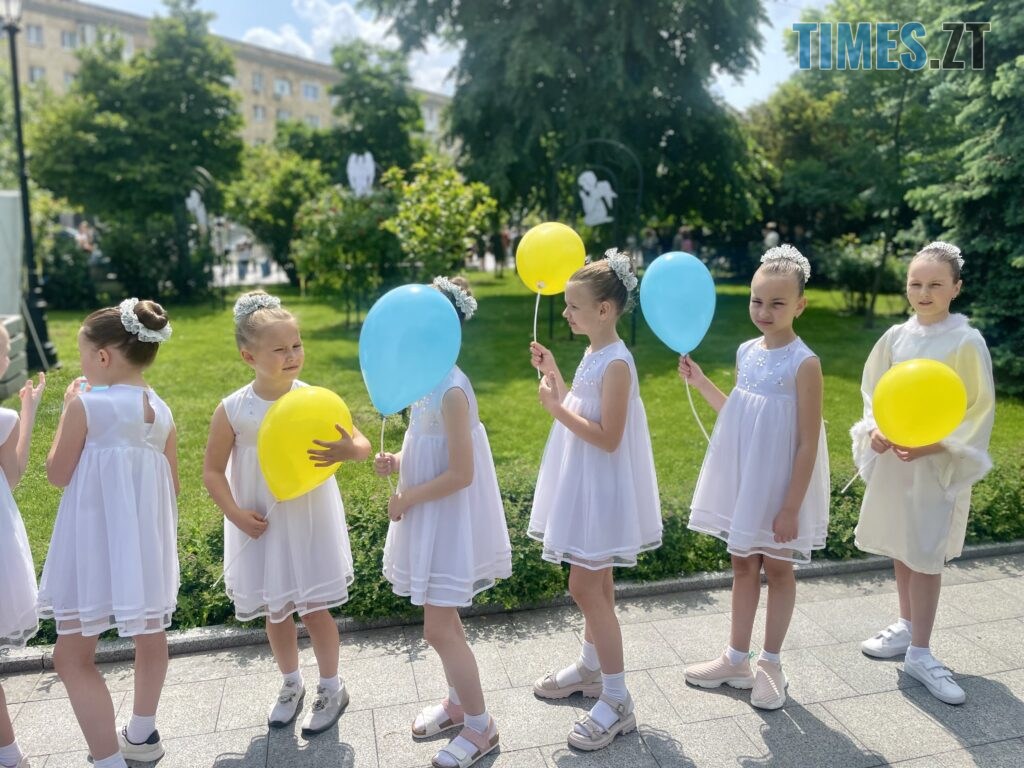 “Тиша, що говорить”: у Житомирі вшанували пам’ять дітей, які загинули від рук окупантів (ФОТО)