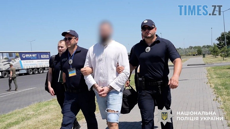В Україну екстрадували організатора злочинної групи паліїв, який переховувався за кордоном