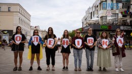 У Житомирі рідні полонених та безвісти зниклих воїнів вшанували загиблих під час теракту в Оленівці