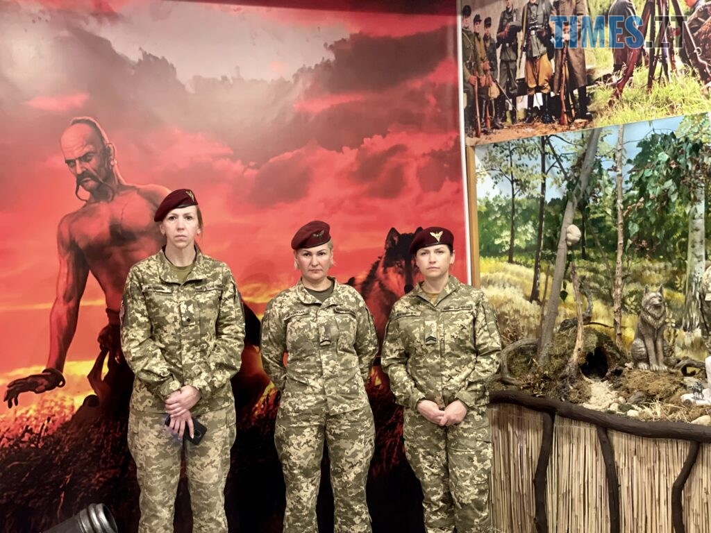 У Поліському університеті презентували книгу про історію та сьогодення ДШВ і Ботсаду (ФОТО)