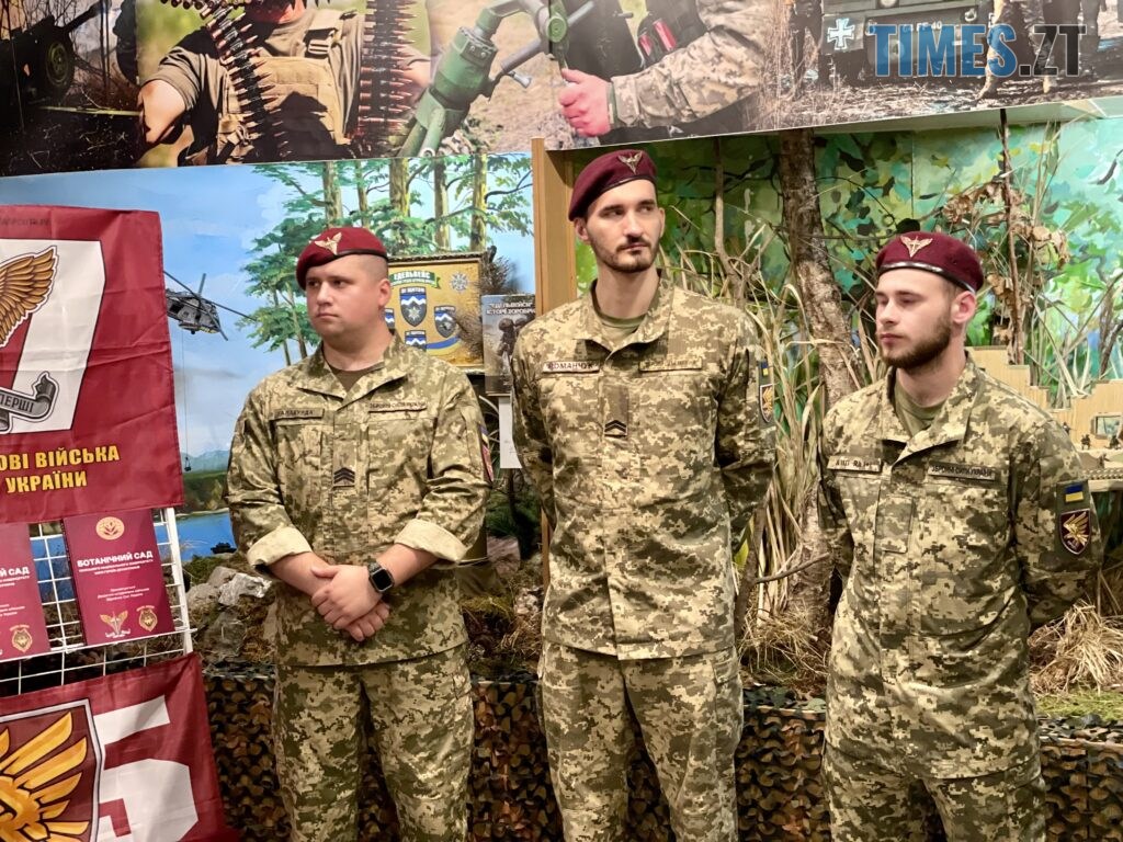 У Поліському університеті презентували книгу про історію та сьогодення ДШВ і Ботсаду (ФОТО)
