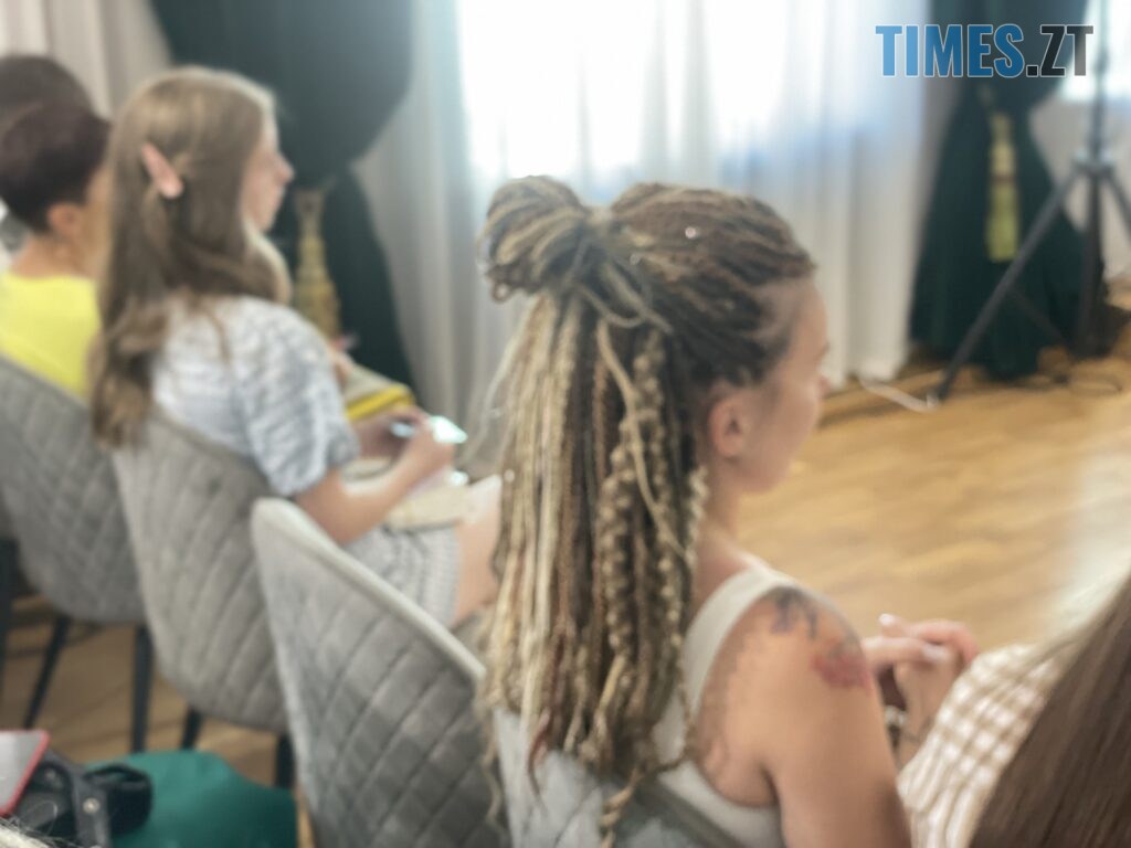 “Пензлем серце” – виставка Ліни Бас в Домі української культури у Житомирі (ФОТО)