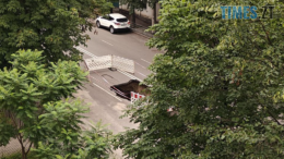 У Житомирі змінено рух тролейбусів через аварійну просадку дороги