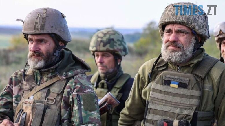 Українцям 60+ дозволили контрактну службу в армії