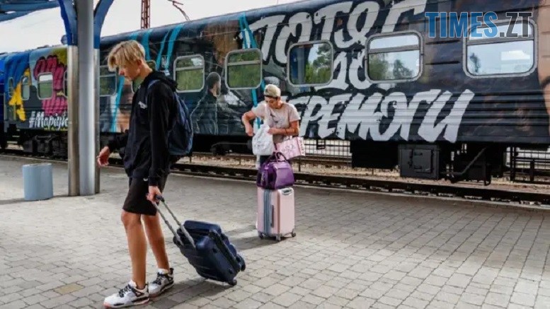 Вже наступного тижня чоловікам віком до 22 років можуть дозволити виїзд за кордон: обіцяють усім