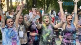 Холі-батл - кольорове завершення святкування Дня молоді в Житомирі