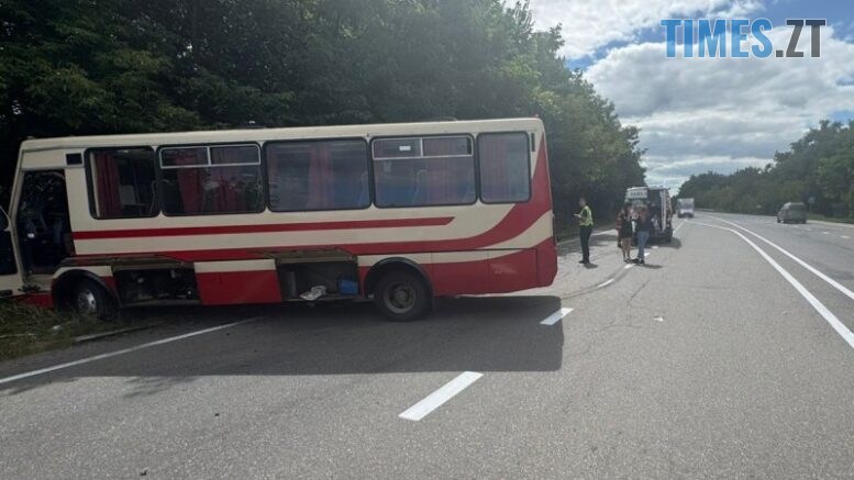У ДТП на Бердичівщині постраждало дев`ятеро людей