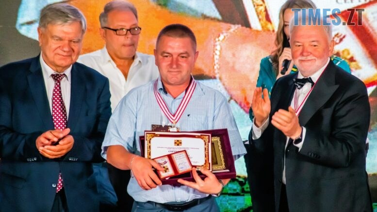 Житомирянин-фельдшер і фронтовий капелан стали лавреатами Ордена Святого Пантелеймона-2025