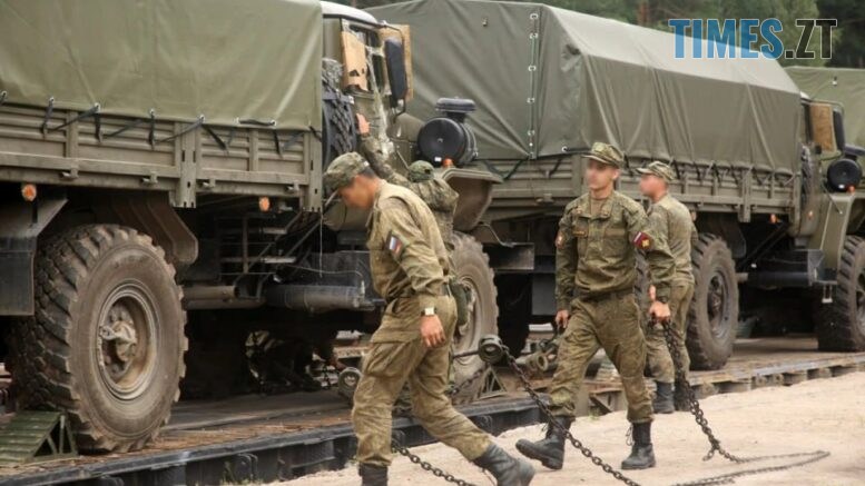 У Білорусь прибув перший ешелон російських військових