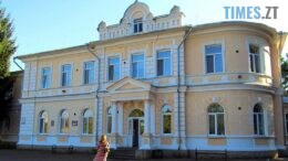 Скандал у дитячій лікарні Житомира: медиків підозрюють у катуванні 17-річної пацієнтки