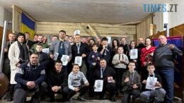 «Сталь, що єднає» та «Пліч-о-пліч»: спортивний Звягель об’єднав покоління в День Соборності