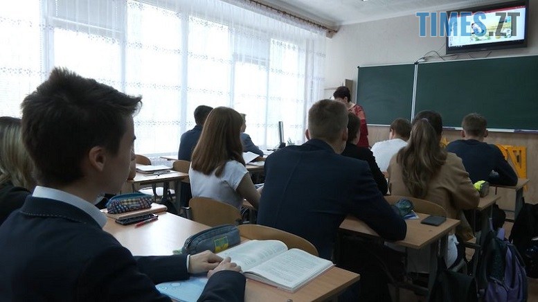 Відзавтра у Житомирській громаді попри обурення батьків відновлюють очне навчання