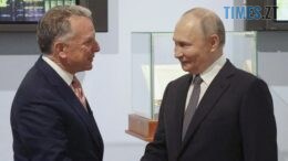 Нічні переговори у Кремлі: США та росія домовилися про зустріч тристоронньої групи в Абу-Дабі