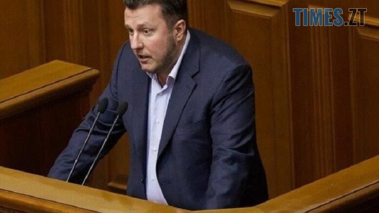 В’язниця за коментарі: у Раді пропонують карати за погрози чиновникам в інтернеті до 10 років