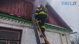 На Житомирщині під час пожежі в житловому будинку травмувалася літня жінка