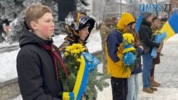 День Соборності України в Житомирі відзначили покладанням квітів