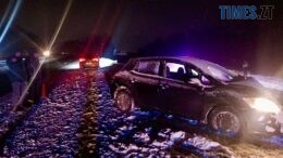 Поліція розслідує аварію неподалік Звягеля, в якій постраждала 44-річна пасажирка