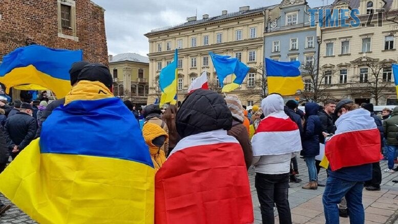 Епоха спецпільг завершується: Польща змінює правила перебування для українських біженців