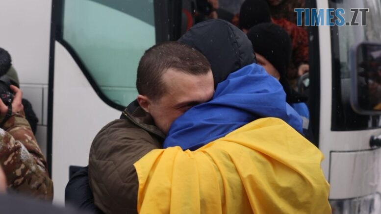 Звягель, Житомир та Красногірка зустрічають своїх: Україна повернула додому 157 Захисників