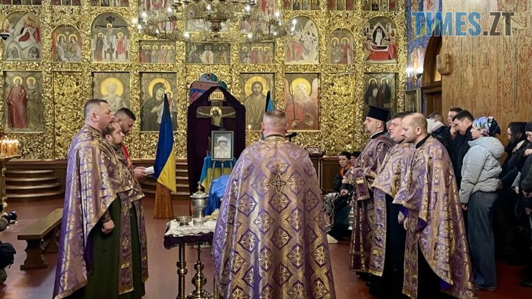 Не просто командир, а легенда: у Житомирі попрощалися з Героєм України Олександром Довгачем