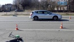 На трасі під Житомиром 11-річний хлопчик на електросамокаті потрапив під колеса іномарки