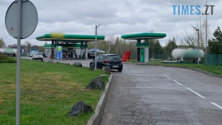 Погрожував підпалом АЗС та вдавав військового: на Житомирщині затримали зухвалого вимагача