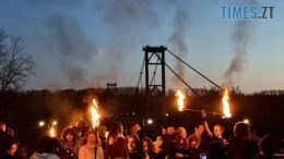 Оплески від глядачів і донати на ЗСУ - вогняне шоу від "Мардіс" у Шодуарівському парку