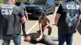 «Бронь» за хабарі: СБУ затримала очільника Житомирського обласного ТЦК