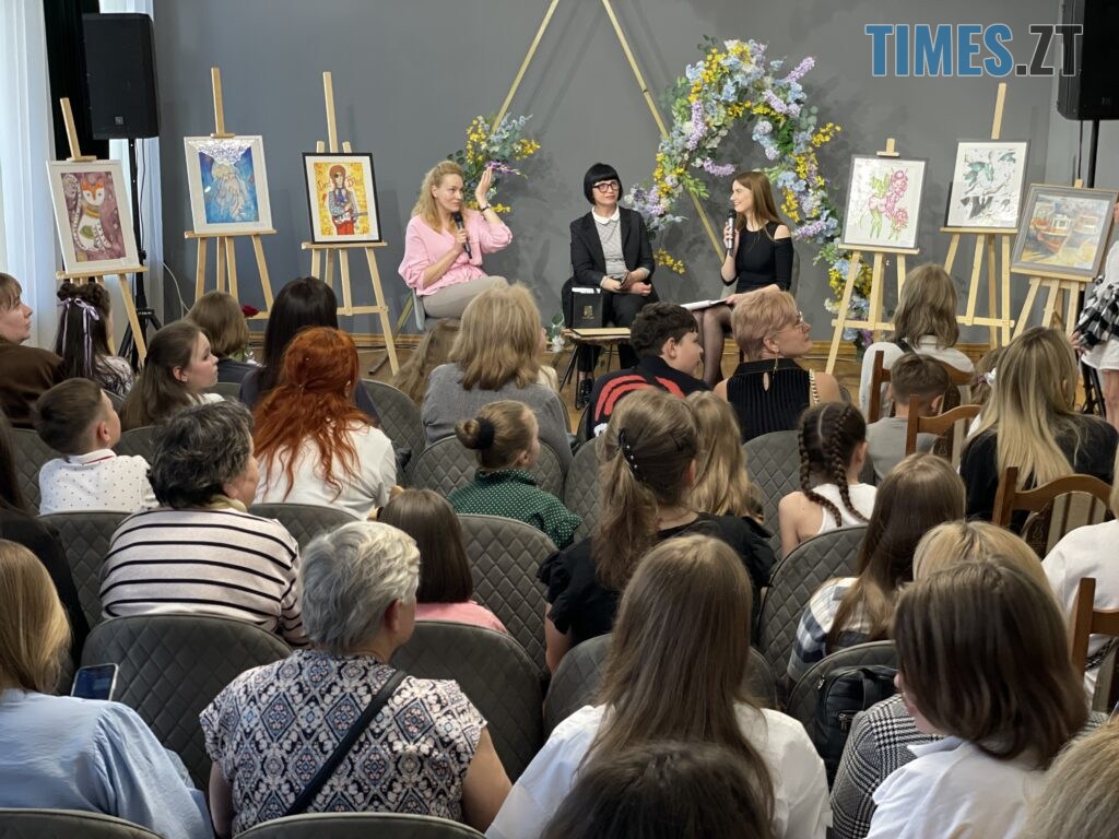 “Там, де лінія проросте” – виставка учнів художнього простору “Yanduka” в Житомирі (ФОТО)