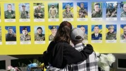 День Героїв у Житомирі - вшанування пам'яті полеглих і покладання квітів