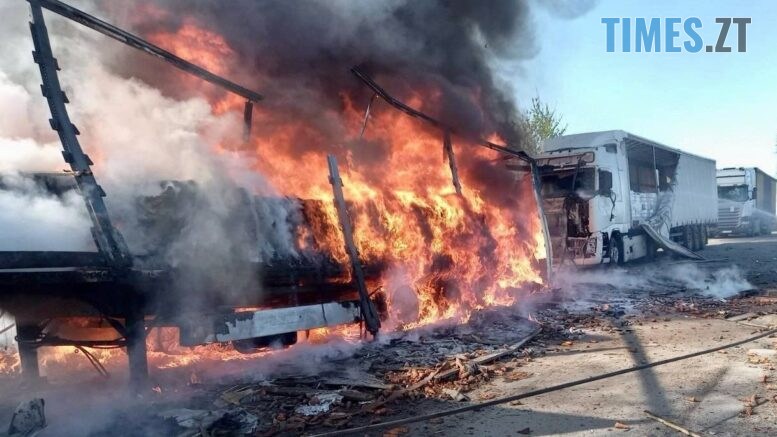 Вночі російські терористи атакували автобус із дітьми, порти та житлові будинки в чотирьох областях