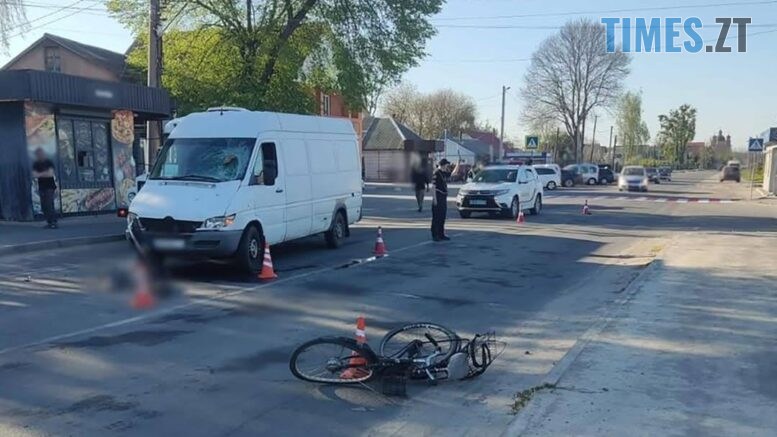 На пішохідному переході у Звягелі загинув літній велосипедист