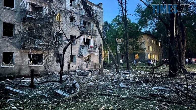 Вночі російські терористи вдарили по житлових кварталах Дніпра, Одеси та Запоріжжя: серед поранених — діти