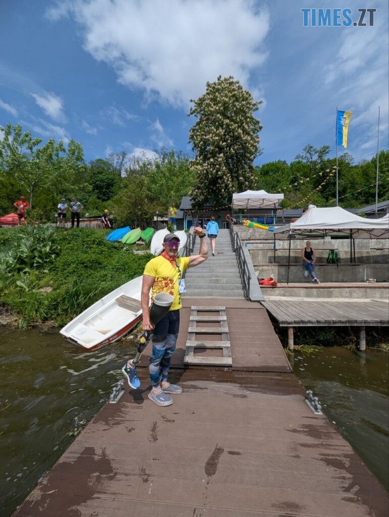Житомир вирує емоціями: на набережній тривають гонки човнів «Дракон»